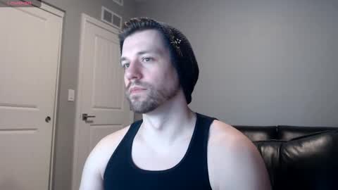 Snapshot of robknocks chatting on 01-17-25, 02:50 Rob Knocks online show from 01-17-25, 02:50