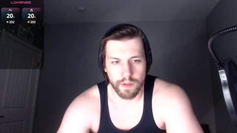 Snapshot of robknocks chatting on 01-28-25, 04:08 Rob Knocks online show from 01-28-25, 04:08