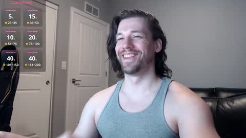 Snapshot of robknocks chatting on 02-06-25, 06:29 Rob Knocks online show from 02-06-25, 06:29