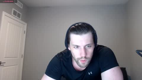 Snapshot of robknocks chatting on 02-11-25, 11:22 Rob Knocks online show from 02-11-25, 11:22