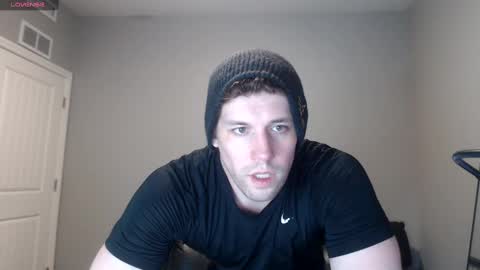 Snapshot of robknocks chatting on 02-28-25, 12:32 Rob Knocks online show from 02-28-25, 12:32