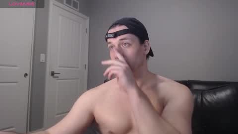 Snapshot of robknocks chatting on 09-24-25, 06:17 Rob Knocks online show from 09-24-25, 06:17