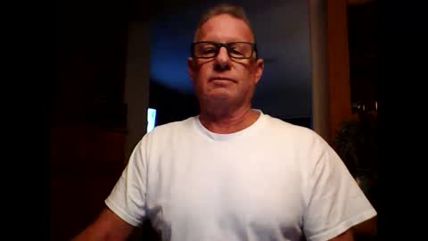 robo0000 online show from 11-18-25, 01:22