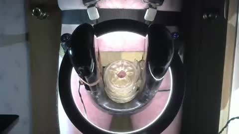 Robodickmilker online show from 12-20-25, 08:27