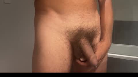 Snapshot of robwhites_uk chatting on 10-20-25, 10:49 Rob online show from 10-20-25, 10:49