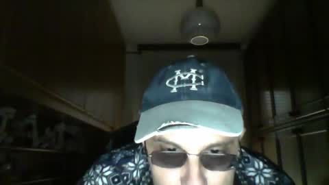 robertino online show from 02-18-25, 01:00