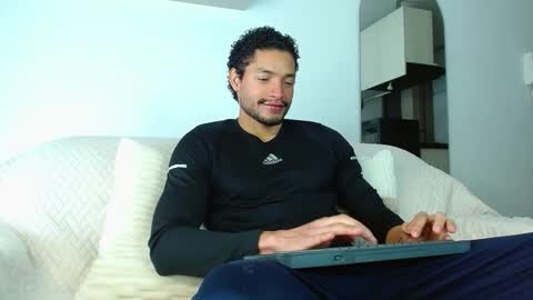 roby_millerr online show from 10-10-25, 02:16