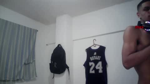 Snapshot of rocco99xx chatting on 12-02-25, 02:50 Rocco online show from 12-02-25, 02:50