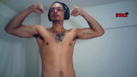 Snapshot of rocco99xx chatting on 03-05-26, 01:40 Rocco online show from 03-05-26, 01:40