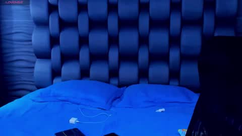 rocco_santos online show from 11-05-25, 01:05