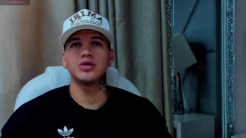 rocco_santos online show from 11-17-25, 08:14