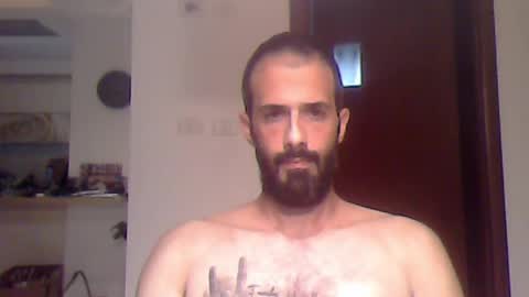 Snapshot of rockistman1 chatting on 11-15-25, 08:05 rockistman1 online show from 11-15-25, 08:05