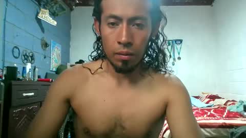 rockylittle10 online show from 10-31-25, 09:16