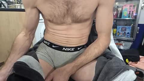 roddeep69 online show from 02-13-25, 05:58