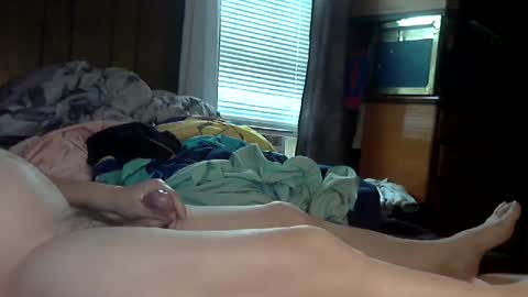 Snapshot of roddy69er chatting on 10-08-25, 02:25 roddy69er online show from 10-08-25, 02:25