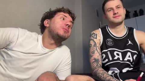 Rodrigo online show from 11-06-25, 09:32