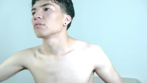 Snapshot of rofflust chatting on 02-01-26, 03:05 Roff Lust online show from 02-01-26, 03:05