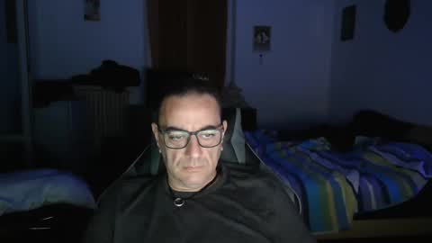 rogerrabbit2023 online show from 09-16-25, 09:05