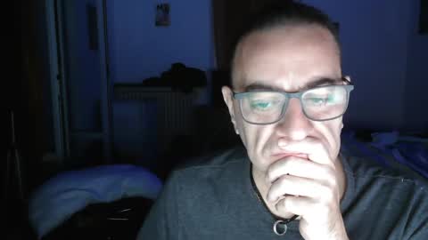 rogerrabbit2023 online show from 09-17-25, 10:11