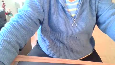 rolandloser1000 online show from 01-10-25, 08:51