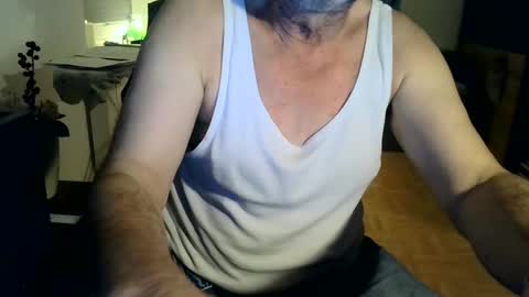 rolandloser1000 online show from 01-11-25, 06:01