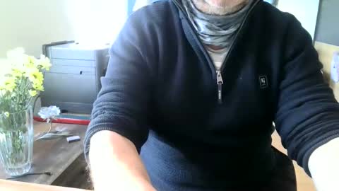 rolandloser1000 online show from 02-24-25, 08:27