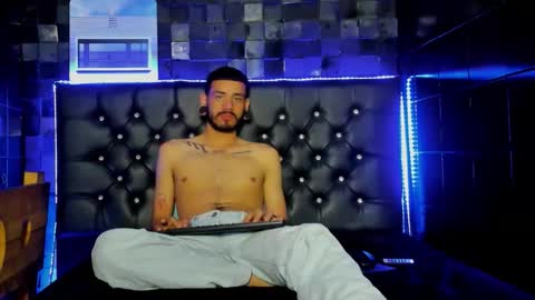 rolo martinez online show from 11-08-25, 05:34