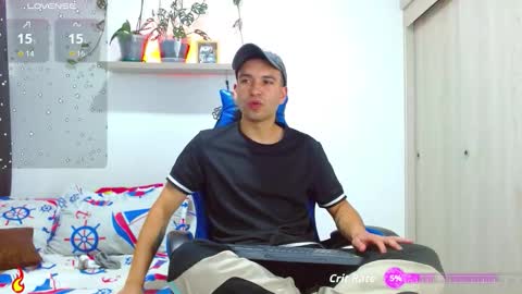 Snapshot of rolos_hot32 chatting on 10-31-25, 08:10 rolos_hot32 online show from 10-31-25, 08:10