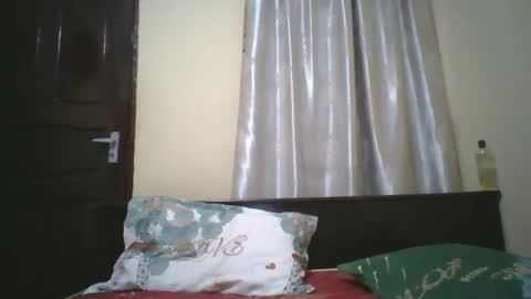 Emma online show from 02-20-25, 05:12