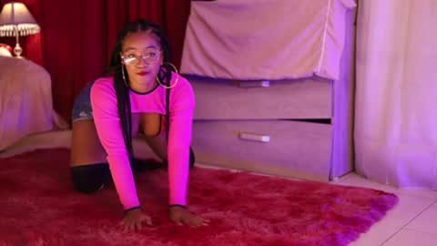 Is A Belle online show from 10-09-25, 12:19