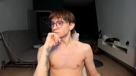 Snapshot of romeo_mercy chatting on 03-01-26, 11:01 Romeo online show from 03-01-26, 11:01