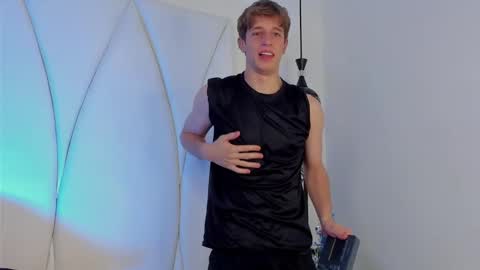 Romeo Ricci online show from 12-27-24, 06:53