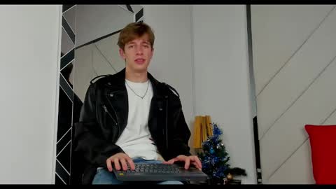 Romeo Ricci online show from 01-01-25, 06:47