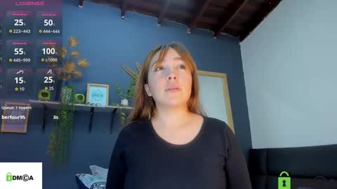 Snapshot of romi01_ chatting on 10-08-25, 08:28 romi online show from 10-08-25, 08:28