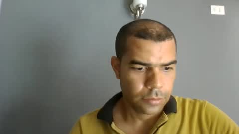 Snapshot of rompeculos121 chatting on 02-18-25, 02:38 rompeculos121 online show from 02-18-25, 02:38