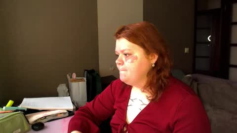 Snapshot of romy_addams chatting on 02-27-26, 08:36 Romy online show from 02-27-26, 08:36