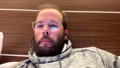 Snapshot of ronald2774 chatting on 11-04-25, 01:16 ronald2774 online show from 11-04-25, 01:16