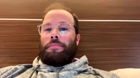 Snapshot of ronald2774 chatting on 11-04-25, 10:20 ronald2774 online show from 11-04-25, 10:20