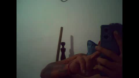 Snapshot of ronalito07 chatting on 12-02-25, 01:11 Ronalito online show from 12-02-25, 01:11