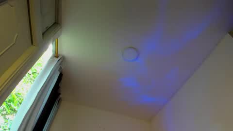 Snapshot of ronnie_777 chatting on 10-31-25, 04:19 Ronnie 777 online show from 10-31-25, 04:19