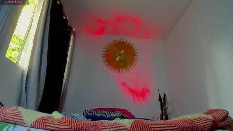 Snapshot of ronnie_777 chatting on 11-16-25, 06:46 Ronnie 777 online show from 11-16-25, 06:46