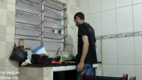 ronny online show from 01-02-25, 05:29