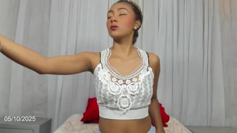 ronny_and_sophia online show from 10-05-25, 08:07