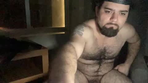 Snapshot of ronnyvzla2 chatting on 12-15-24, 10:50 Ronny Smokey online show from 12-15-24, 10:50