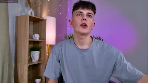 Snapshot of rony_winston chatting on 02-03-26, 08:03 Rony online show from 02-03-26, 08:03