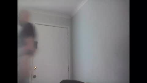 Snapshot of rooboy55 chatting on 09-28-25, 02:50 rooboy55 online show from 09-28-25, 02:50