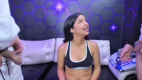 Snapshot of room_kitty chatting on 03-12-25, 02:20 MIA AND PAUL online show from 03-12-25, 02:20