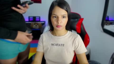 Snapshot of room_kitty chatting on 10-18-25, 03:46 MIA AND PAUL online show from 10-18-25, 03:46