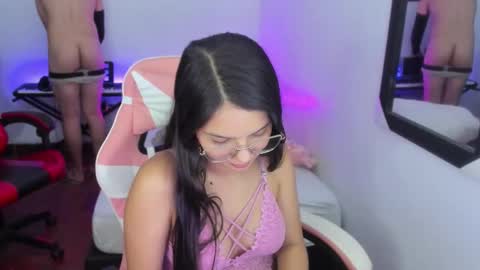 Snapshot of room_kitty chatting on 11-27-25, 07:16 MIA AND PAUL online show from 11-27-25, 07:16