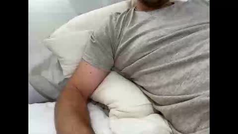 Snapshot of roromain1919 chatting on 09-12-25, 10:04 roromain1919 online show from 09-12-25, 10:04